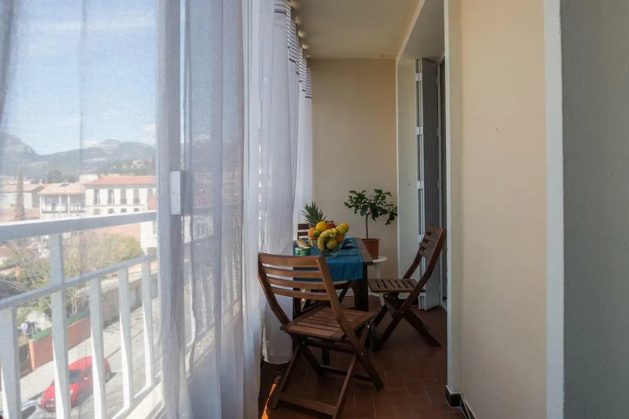Appartement 2 Pieces Avec Balcon Toulon France